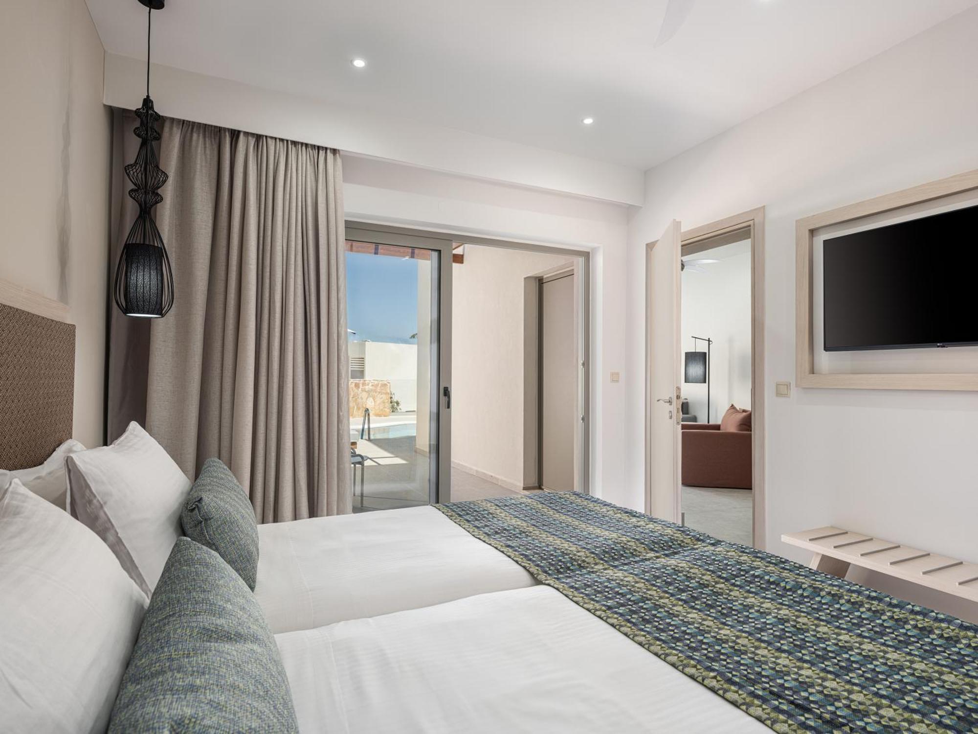 Sirios Village Hotel & Bungalows カト・ダラトソ エクステリア 写真