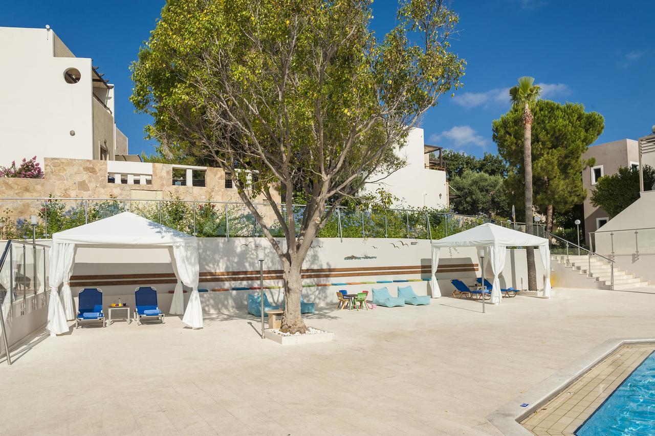 Sirios Village Hotel & Bungalows カト・ダラトソ エクステリア 写真